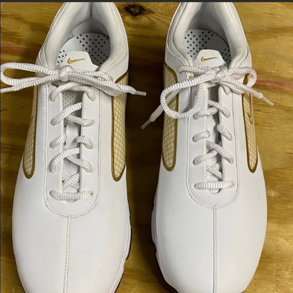 Nike golf shoes